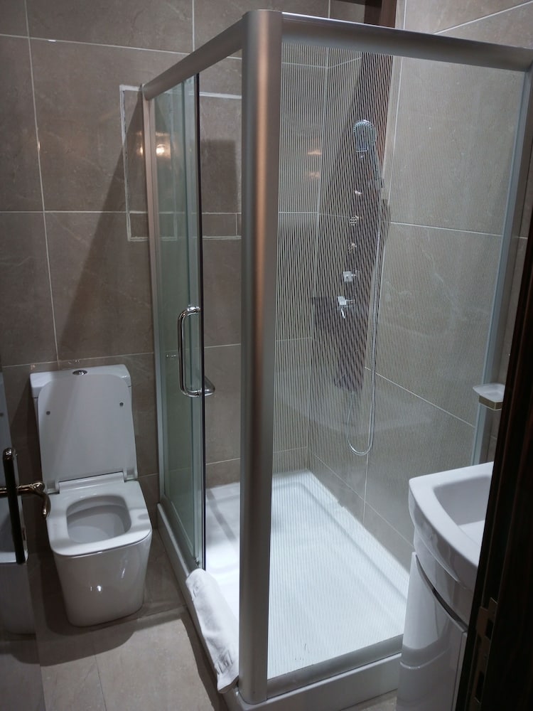 Superior Room - Photo 8