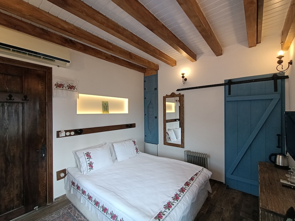 Standard Double Room, Mountain View photo 1