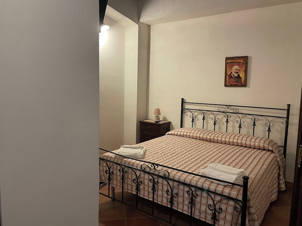 Traditional Double Room photo 2
