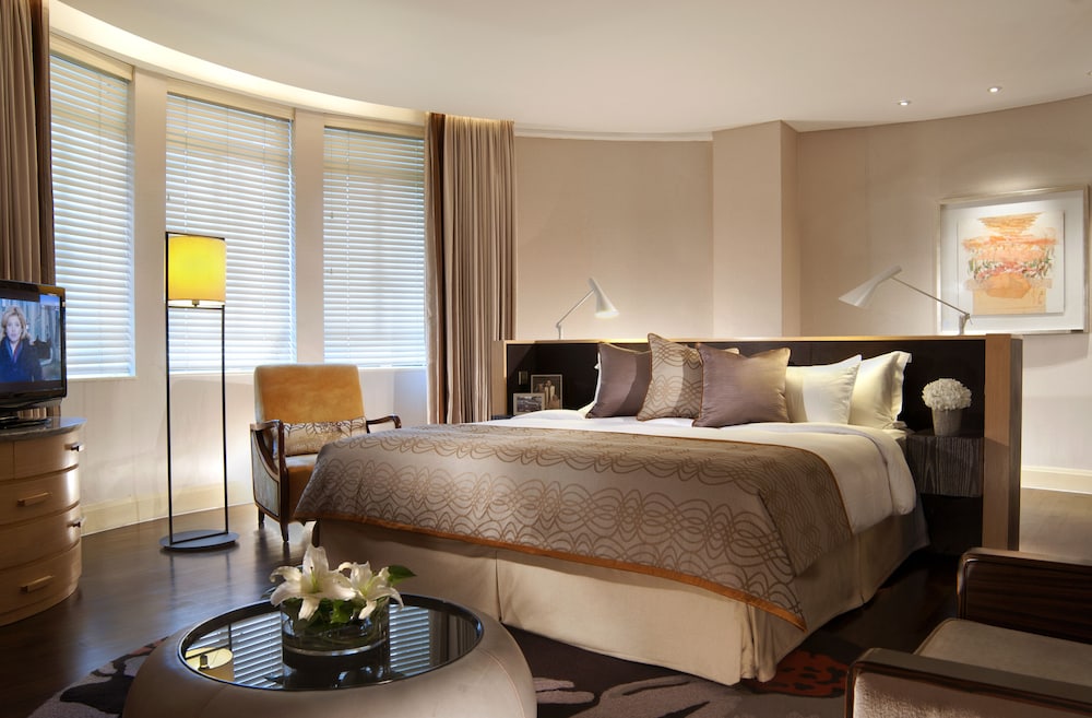 Elizabeth Suite Two-Bedroom photo 2