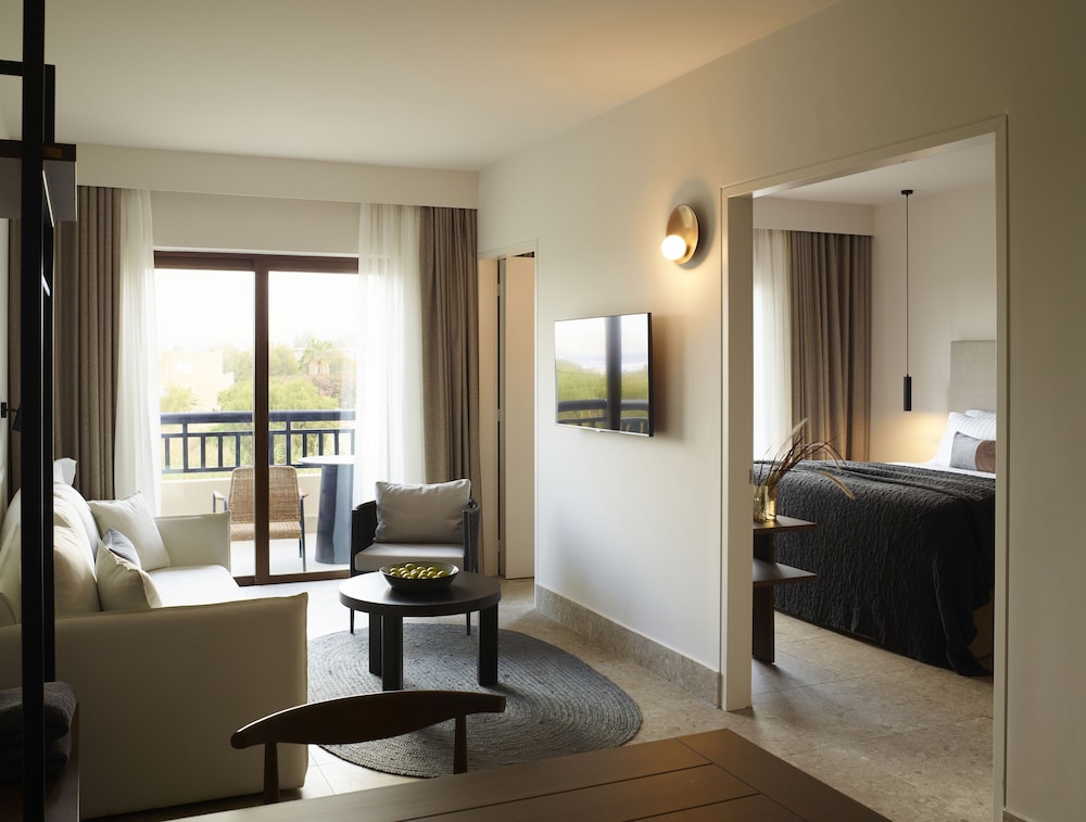 Suite, 1 Bedroom (Planet Deluxe)