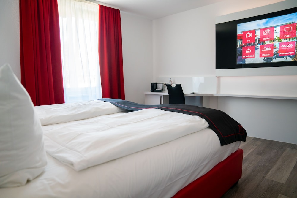 Standard Double Room - Photo 5
