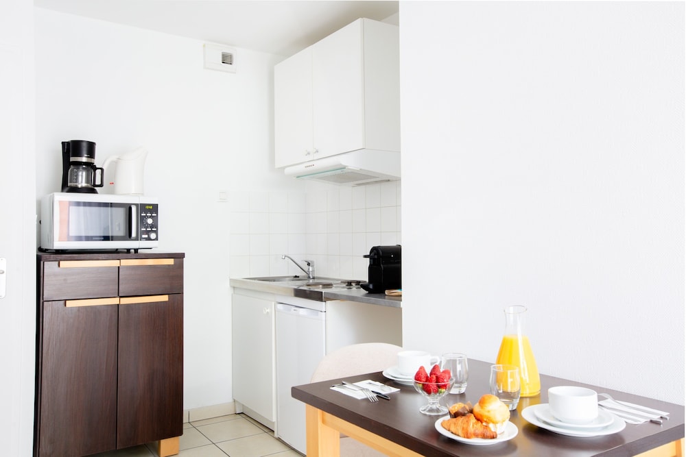 Apartment - Photo 5