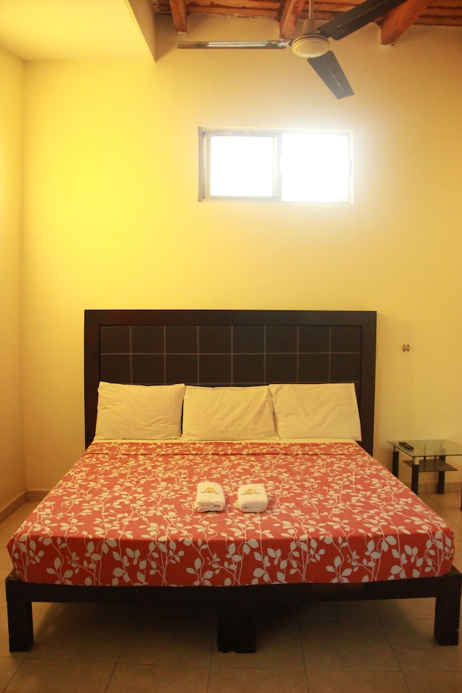 Comfort Room, 1 Double Bed (Fan) photo 1