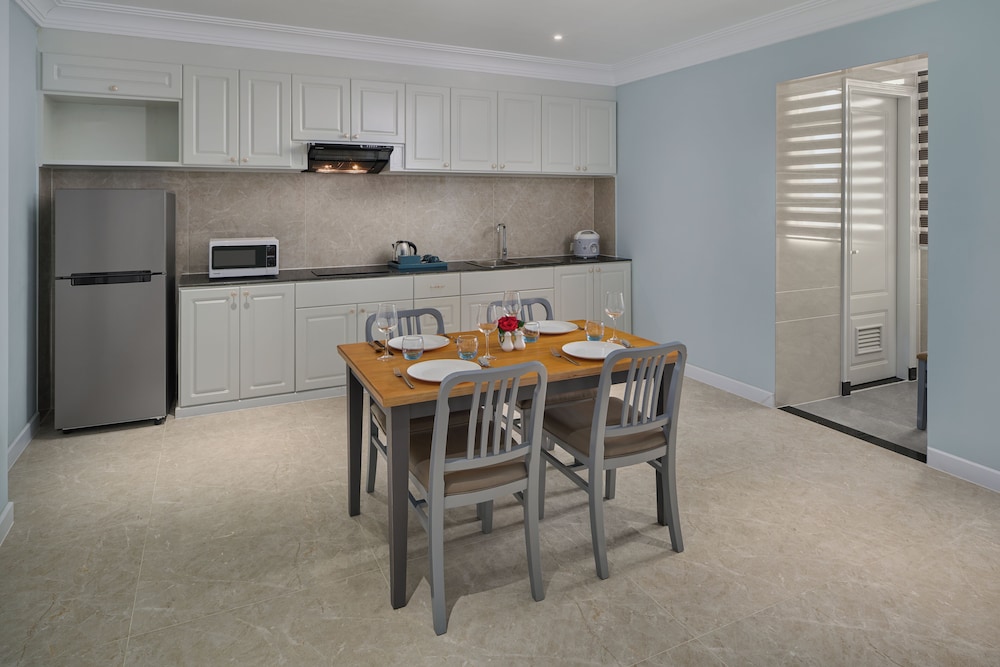 3 Bedroom Executive Suite