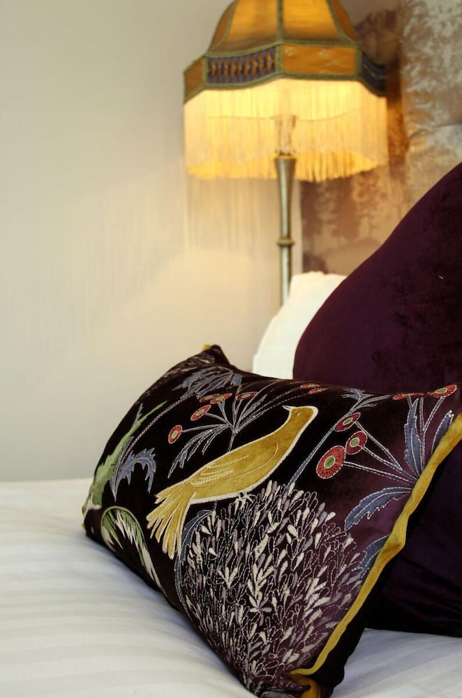 Classic Double Room, Ensuite - Photo 2