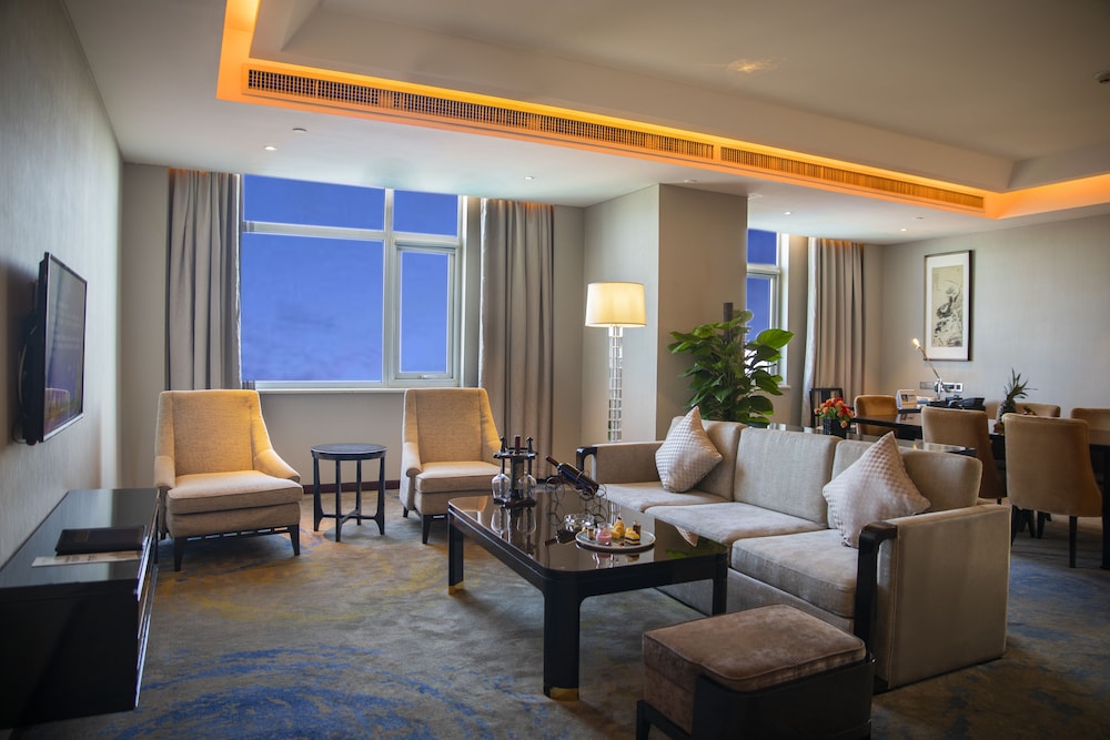 Executive Suite photo 1