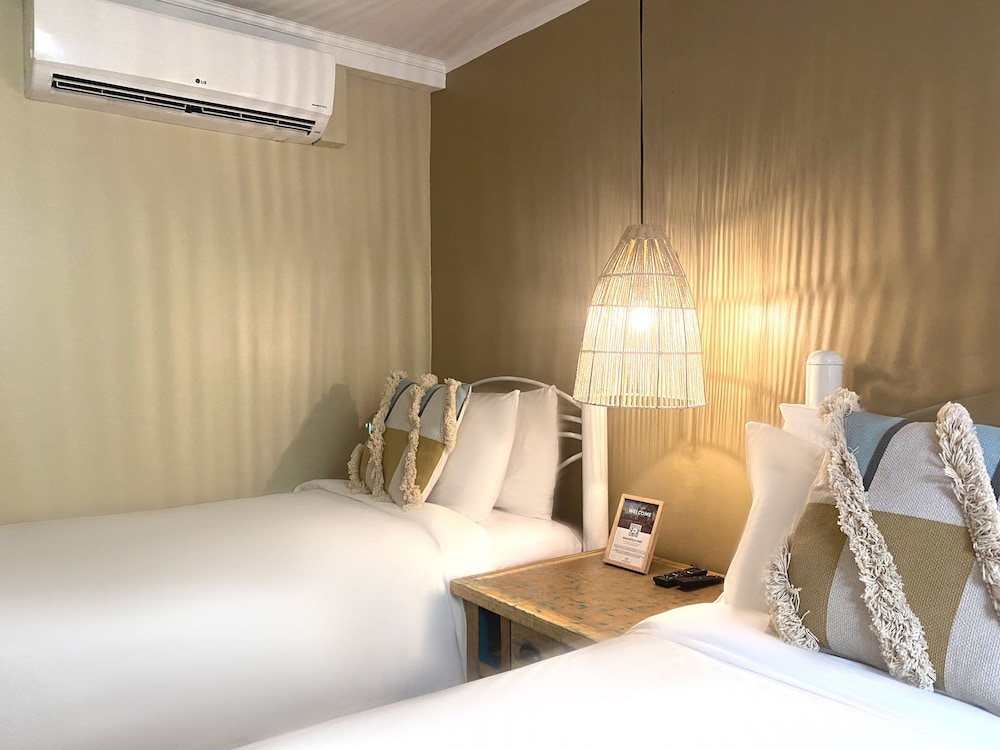 Standard Triple Room, Multiple Beds, Non Smoking, Ground Floor photo 1