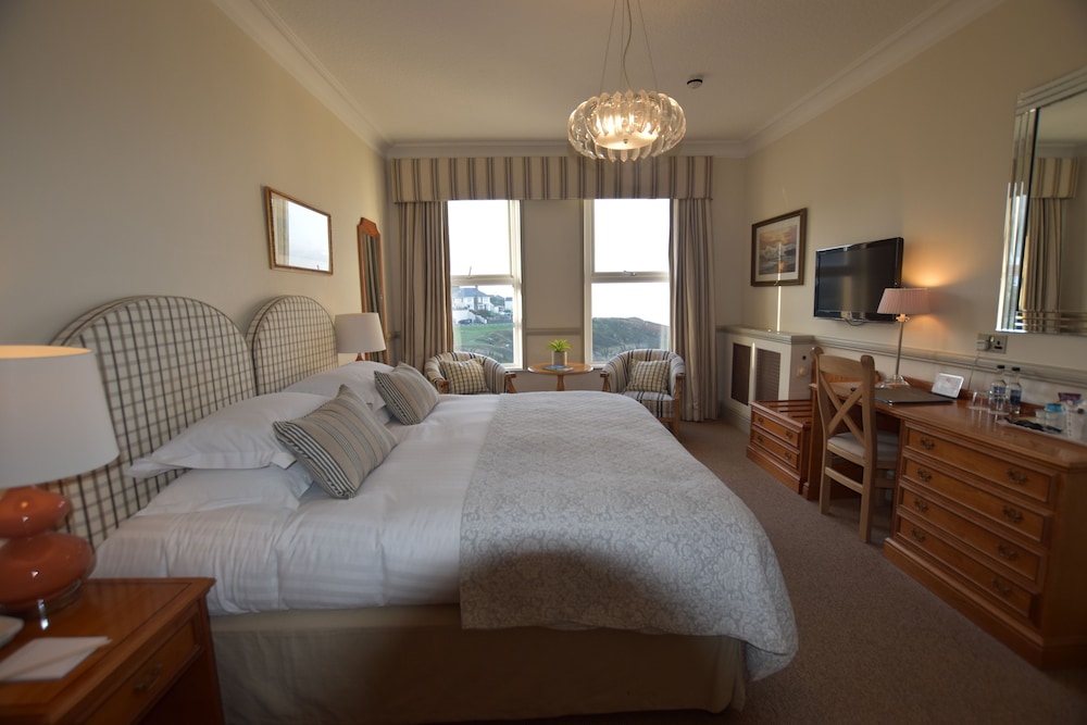 Deluxe Sea View Family Room photo 2