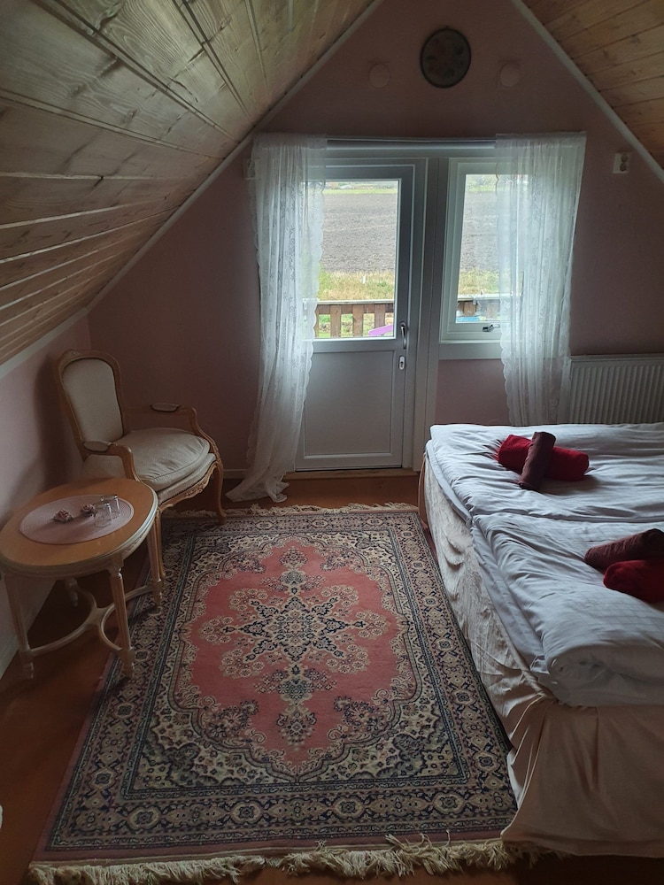 Double Room, Shared Bathroom photo 1