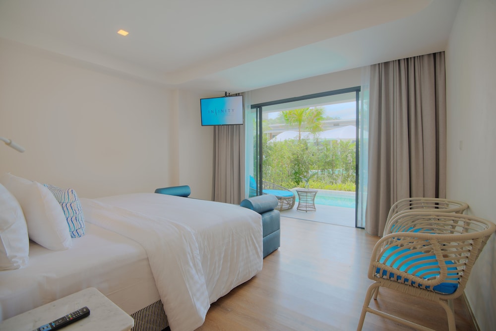 Premier Room, Private Pool - Photo 1