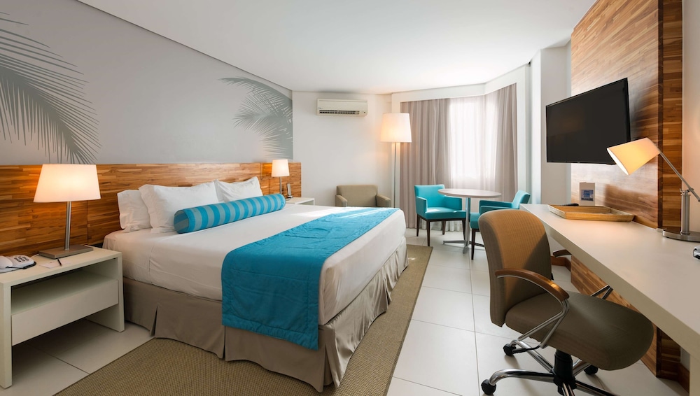 Premium Room, 2 Queen Beds, Balcony, Oceanfront