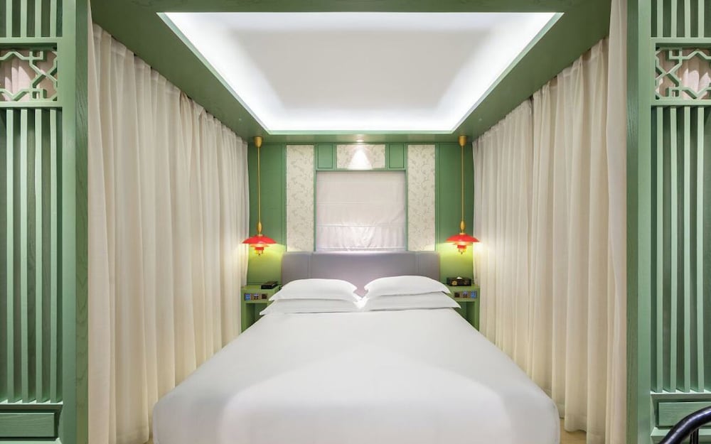 Classic Single Room