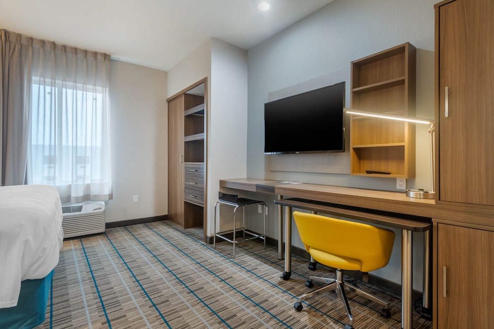 Room, 2 Queen Beds, Accessible, Non Smoking (Efficiency) - Photo 1