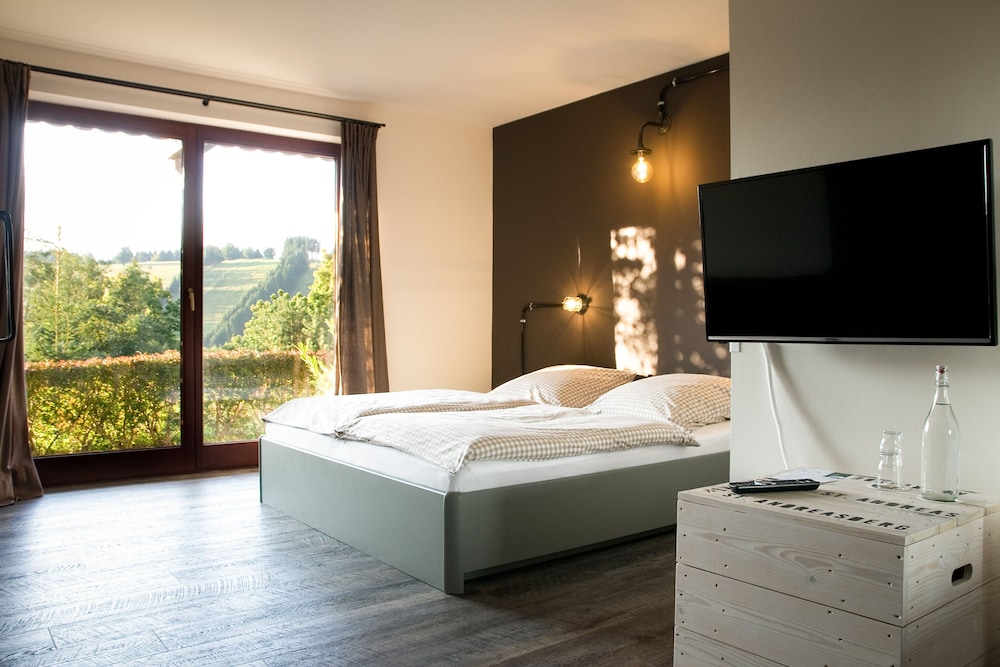 Double Room, Private Bathroom, Mountain View ( #3 - Bergwerksetage) - Photo 4