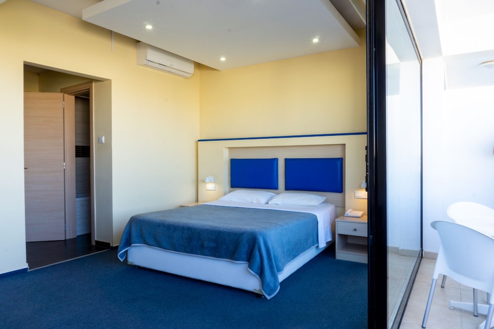 Room, Mountain View photo 3