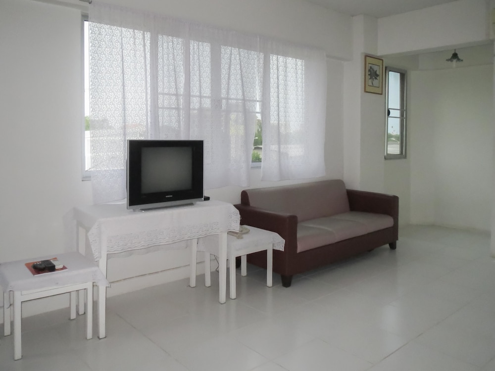 Standard Double or Twin Room photo 3