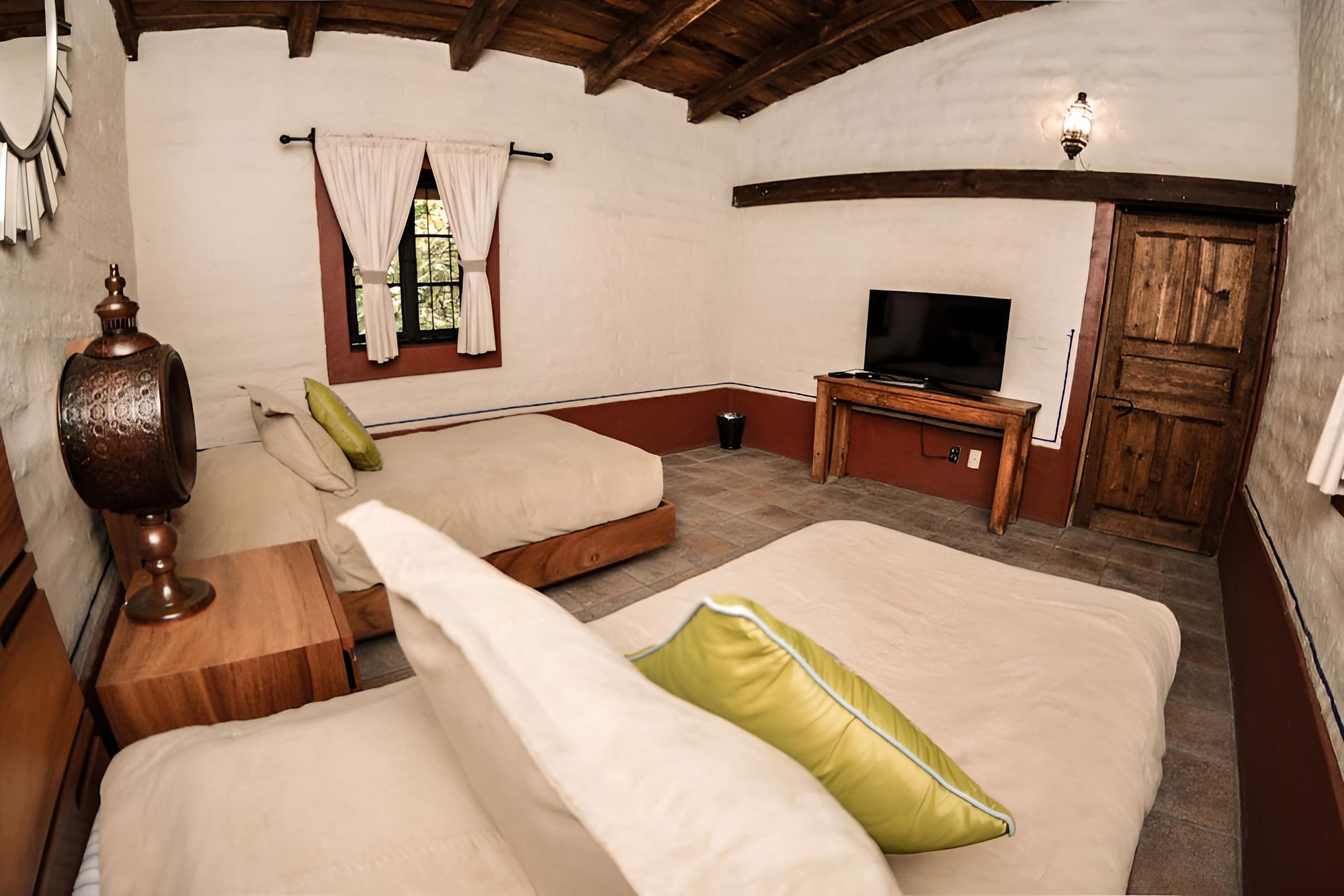 Family Double Room, 2 Bedrooms, Garden View photo 1