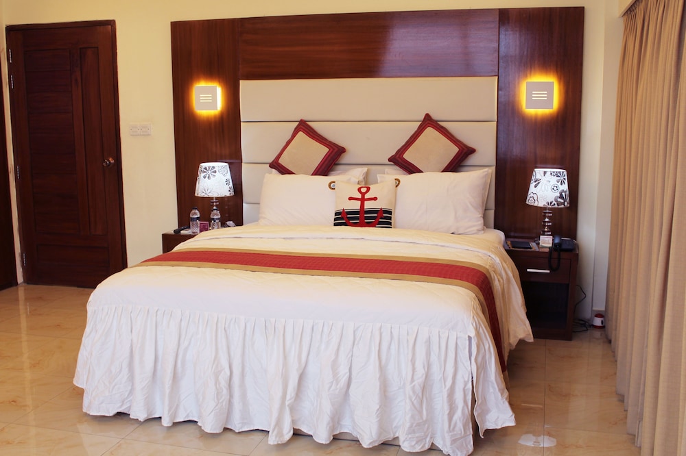 Luxury Suite