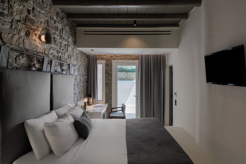 Premium Suite, Sea View (Outdoor Mini Plunge Pool) - Photo 4
