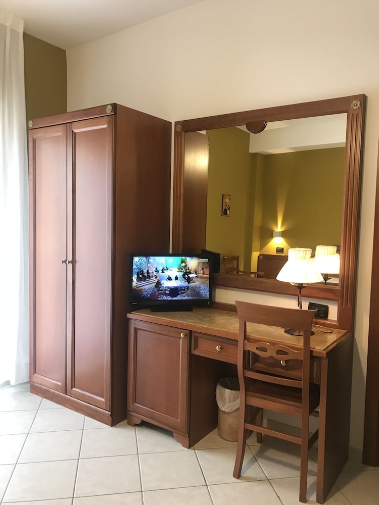 Quadruple Room photo 3