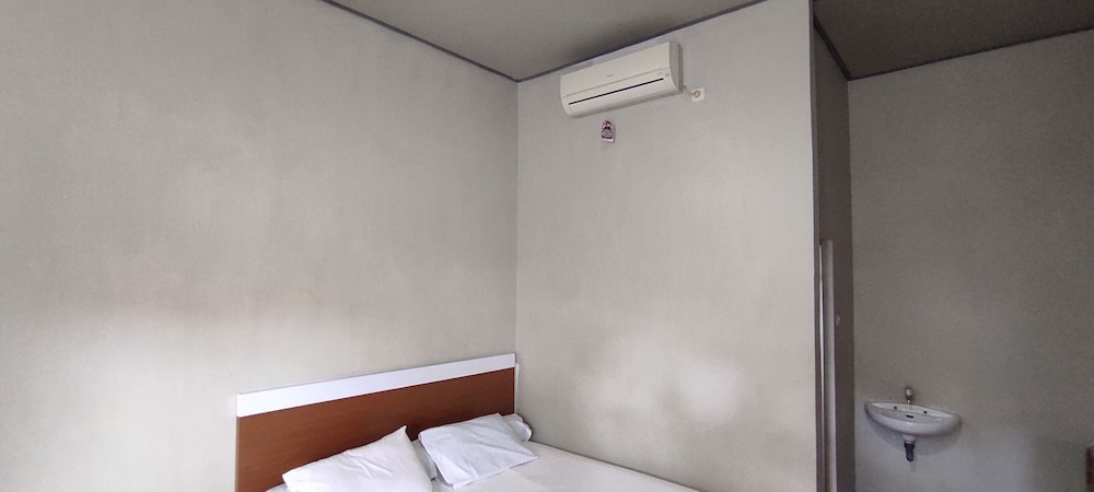 Standard Double Room photo 3