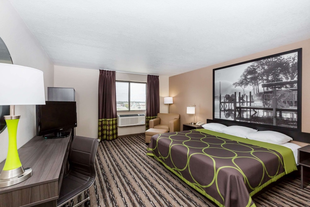 Standard Room, 1 King Bed - Photo 1