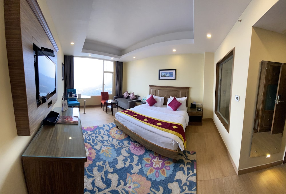Premier Room (Premier Valley View) - Photo 1