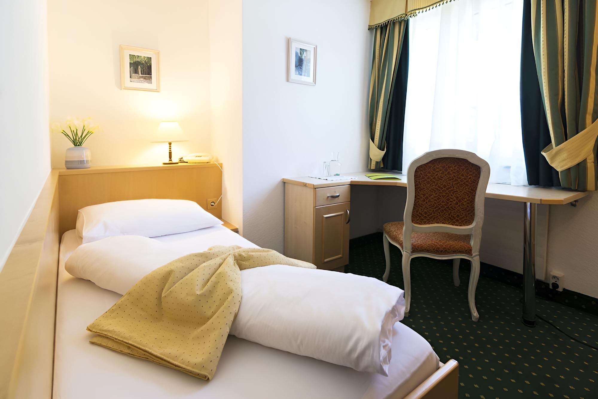 Single Room photo 1