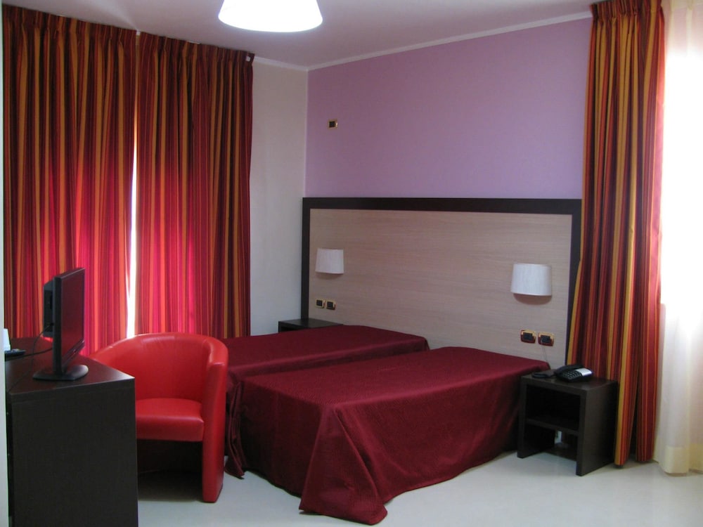 Basic Triple Room - Photo 4