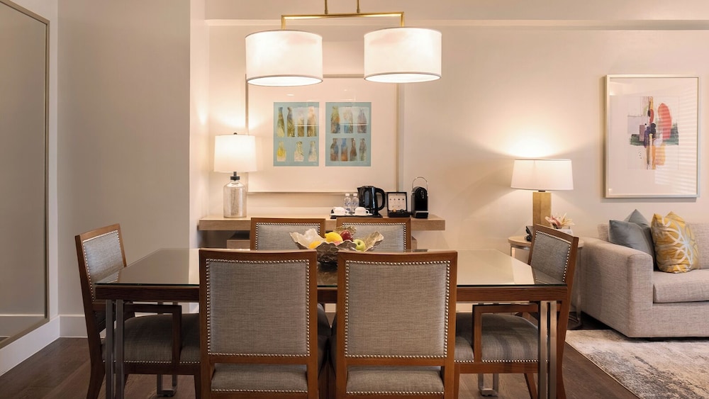Executive Suite, 1 Bedroom photo 2
