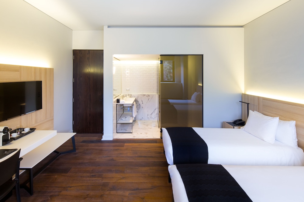 Suite photo 1