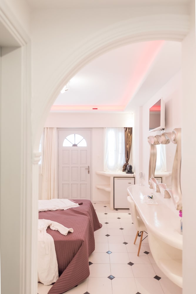 Superior Double Room - Photo 16