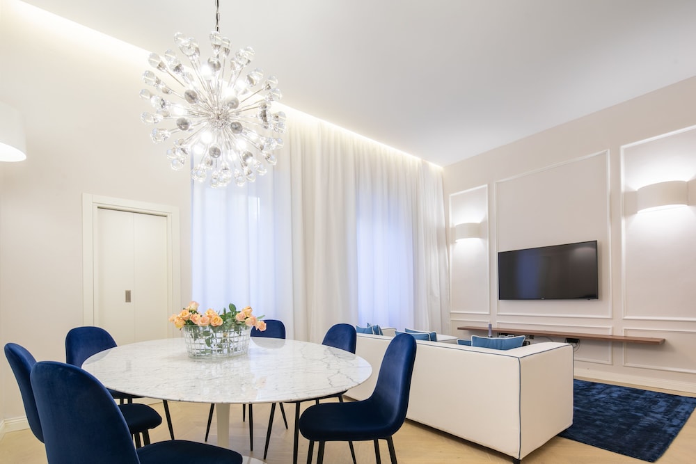 Luxury Apartment photo 1