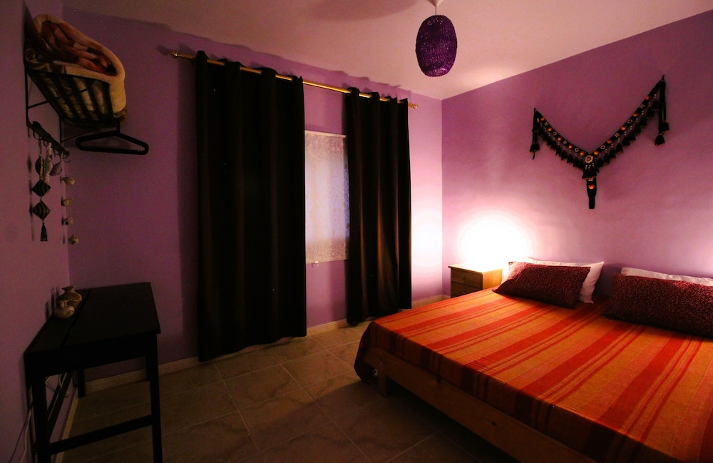 Basic Double Room, 1 Queen Bed photo 1