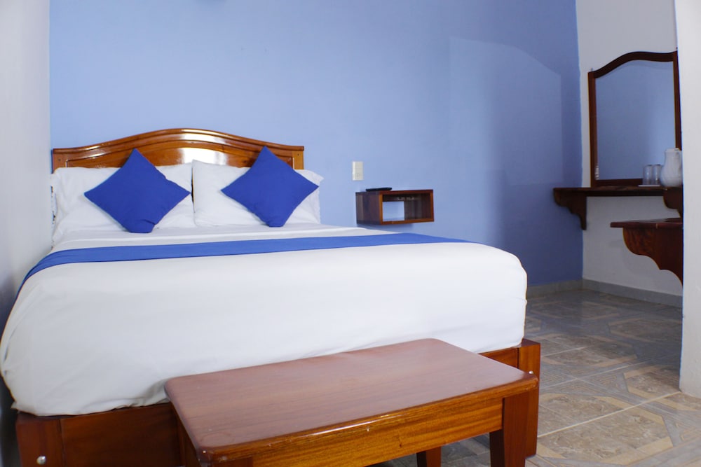 Standard Room - Photo 7