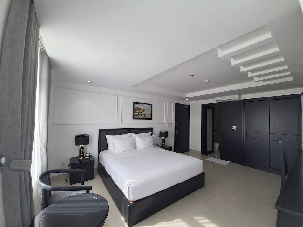 Executive Double Room, River View