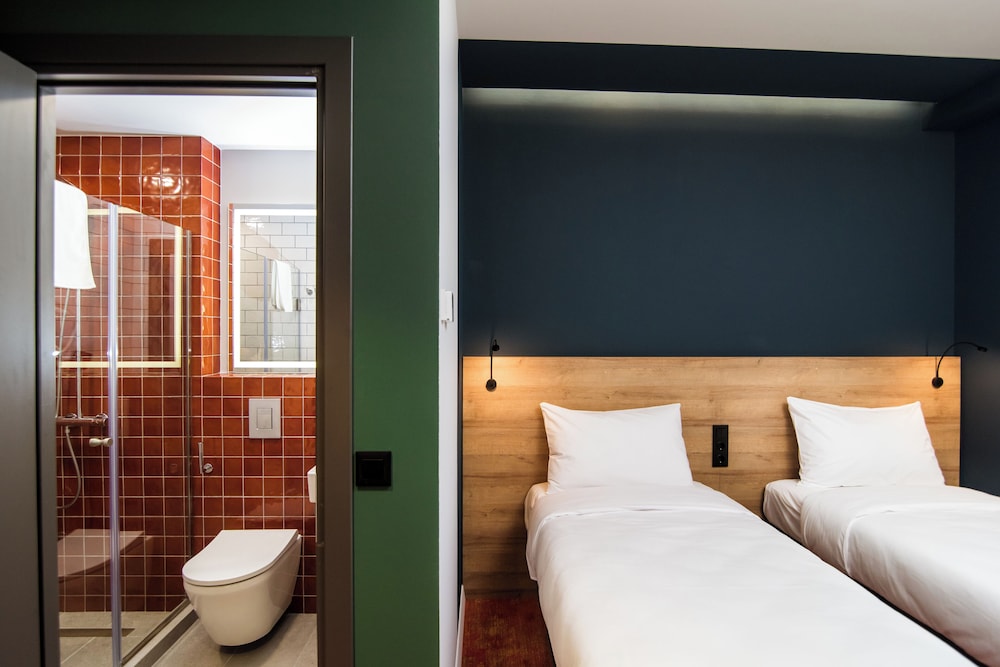 Room, 2 Twin Beds (Pop Room)