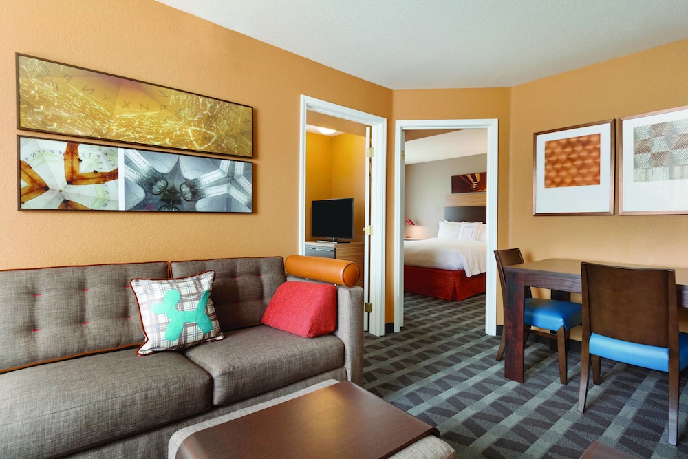 Suite, 2 Bedrooms photo 1