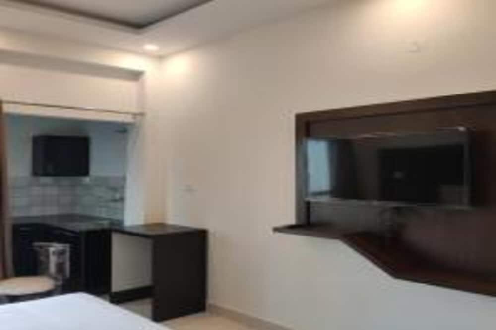 Superior Room - Photo 3