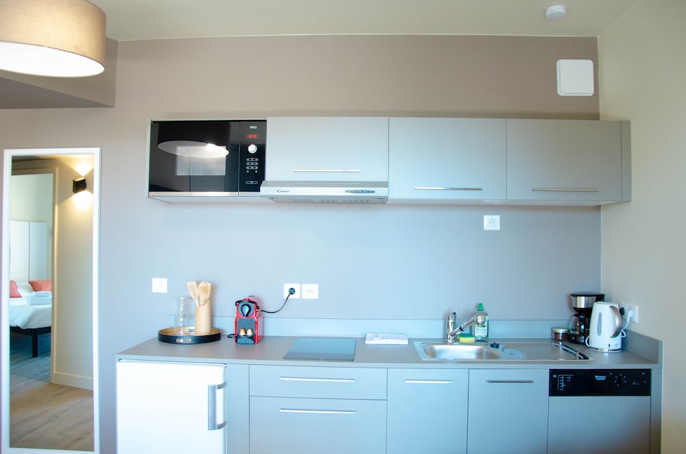 Apartment - Photo 8