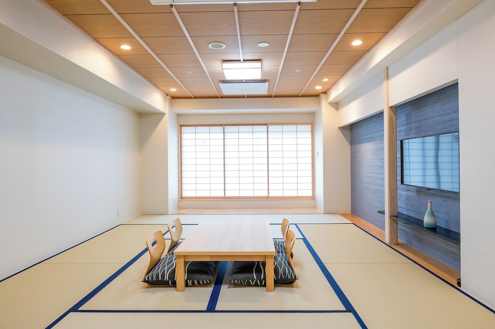 Wide Japanese style room, Non Smoking photo 1