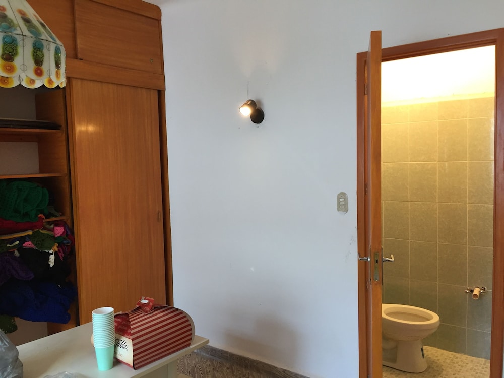 Family House, 2 Bedrooms (Pet Friendly Rest House) photo 2