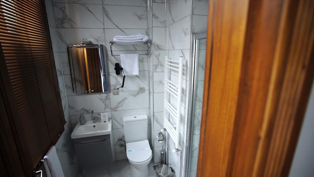 Grand Room photo 2