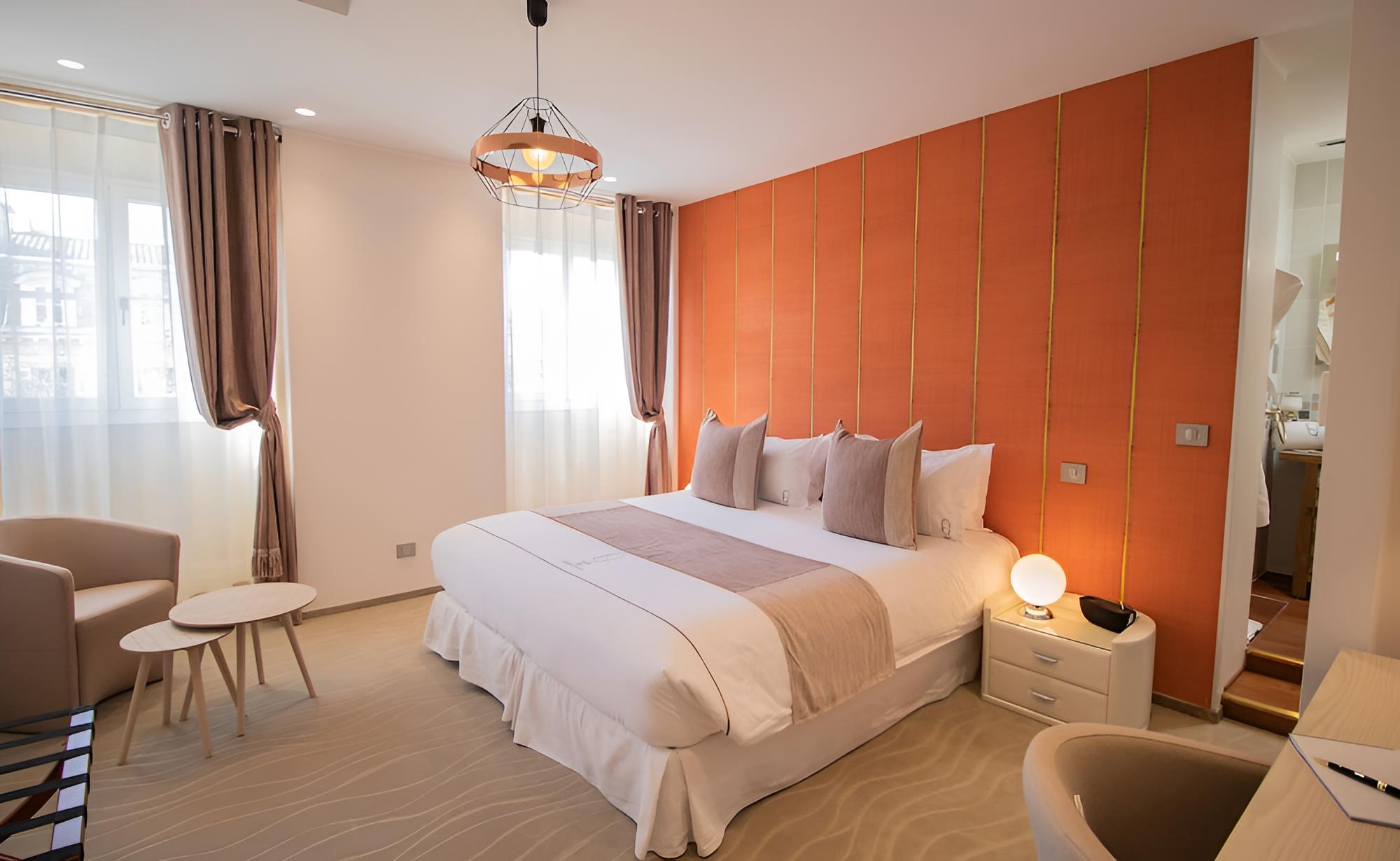 Double Room, City View (Laurel)