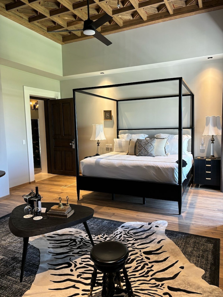 Deluxe Room, Garden View photo 1
