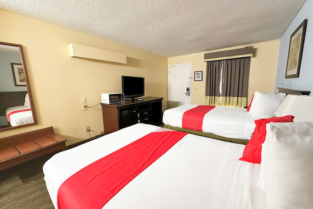 Room (2 Full Bed Smoking) - Photo 6
