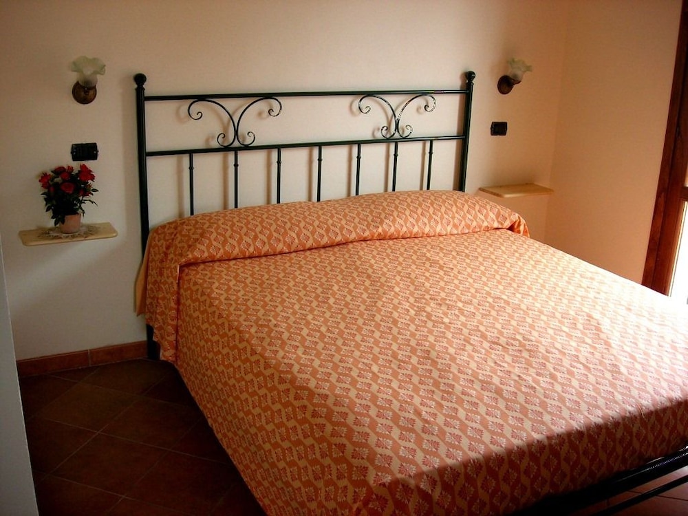 Apartment, Balcony