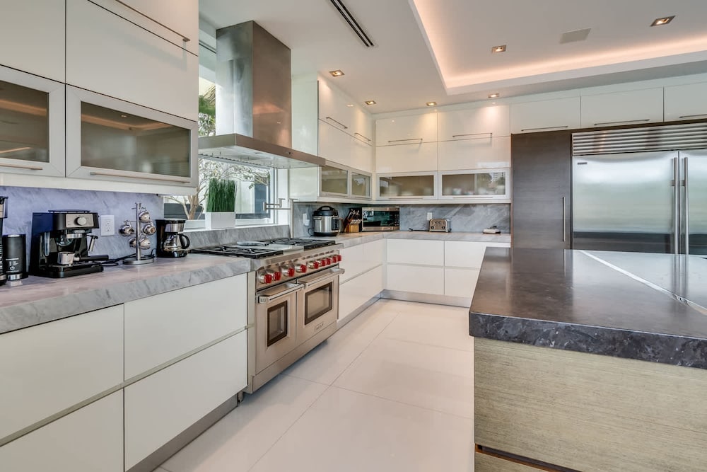 Modern Waterfront Mansion in the Heart of Las Olas Minutes From the Beach, Bilde 7