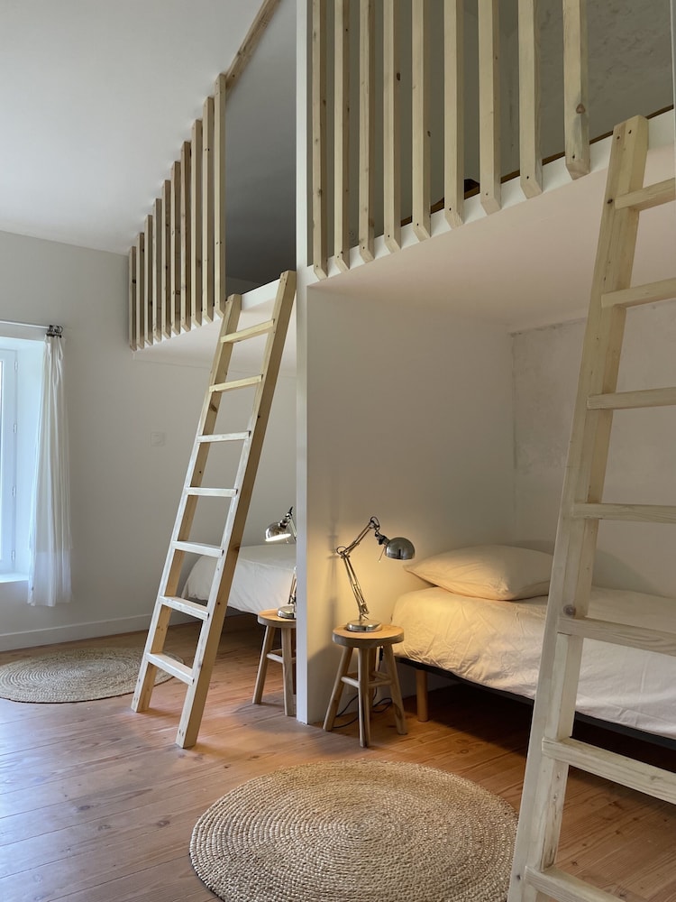Comfort Quadruple Room, Shared Bathroom